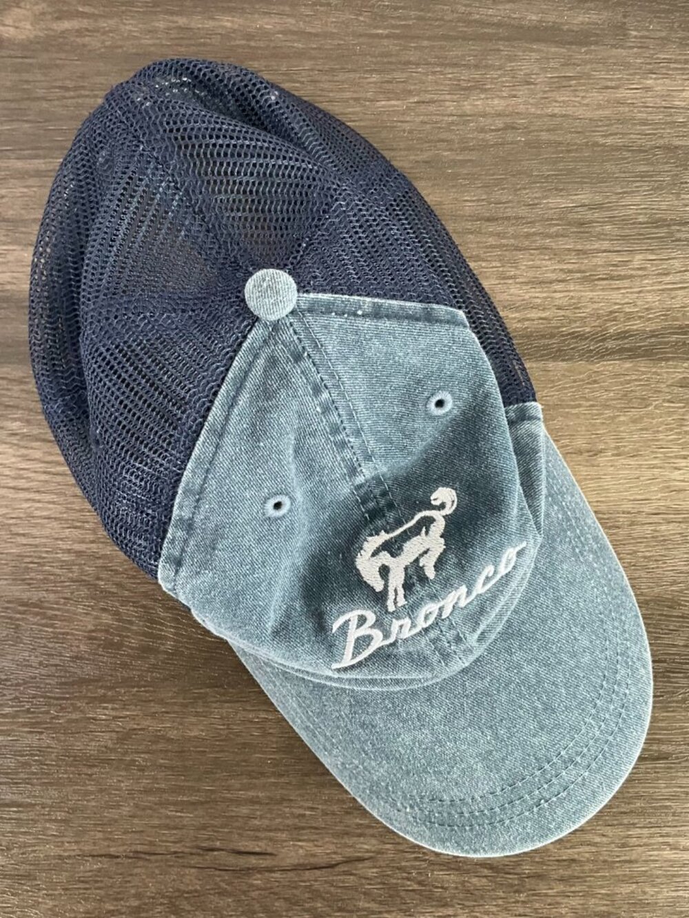 Bronco Cap - Picture 3 of 4